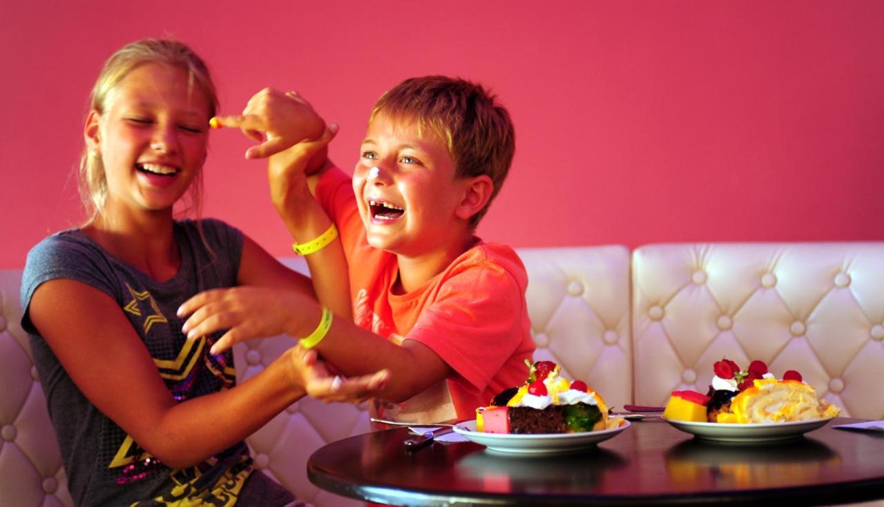 Holiday Garden Resort Okurcalar Εξωτερικό φωτογραφία
